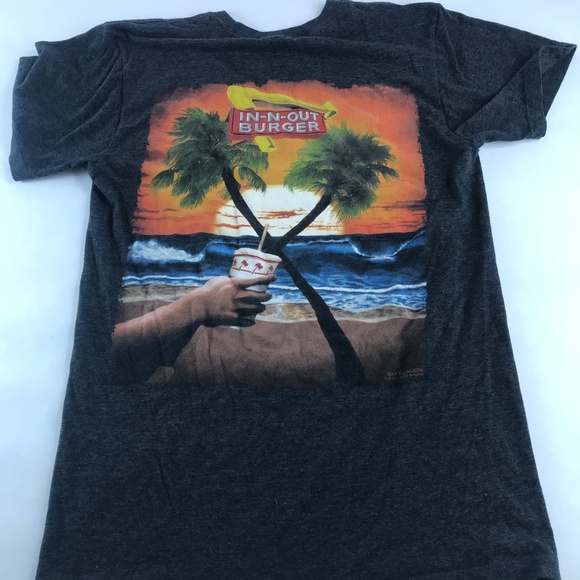 In and Out Burger Gray T-Shirt California 2015 - Picture 2 of 7